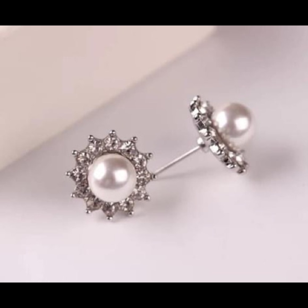 Korean style pearl earing